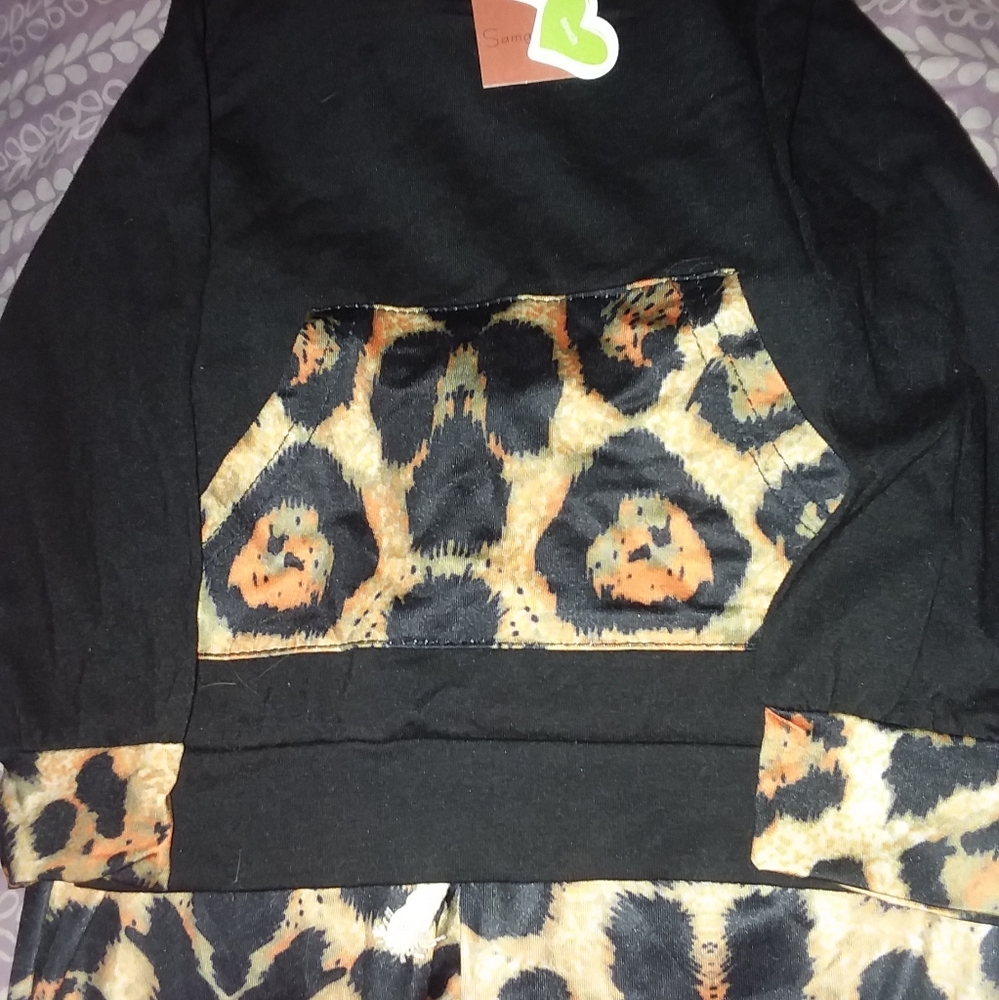 Girls outfit 18-24mos